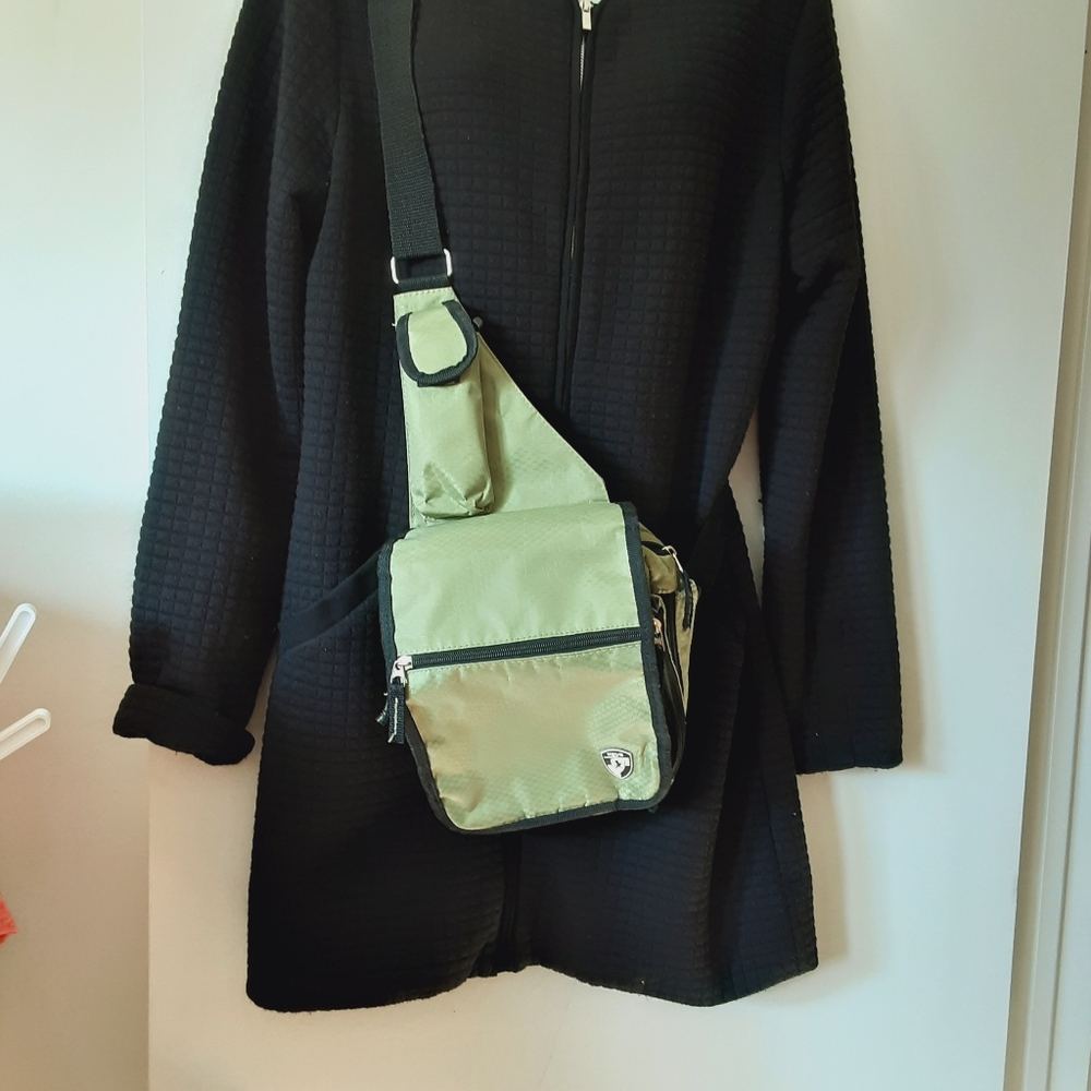 Heys Green Sling Travelmate V3